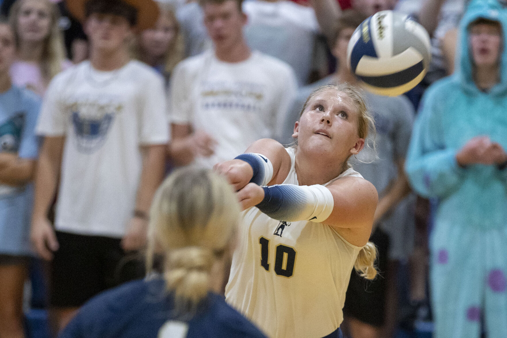 092122-owh-spo-patvolley-kc0025.JPG